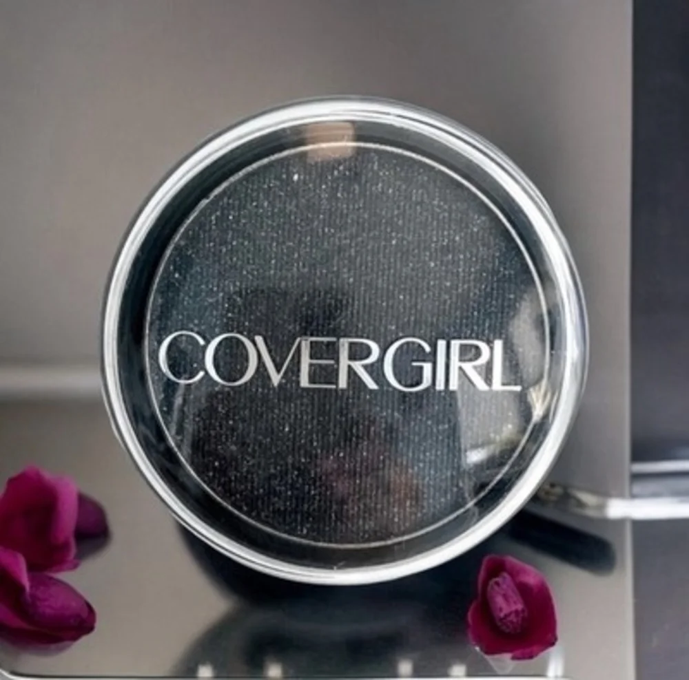 COVERGIRL Flamed Out Eye Shadow Pot Long-Lasting 300 Molten Black New